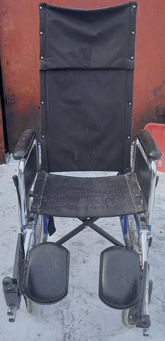Инвалидная кресло - коляска H 008