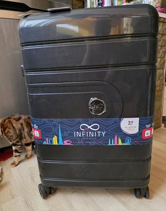 Чемодан Infiniti