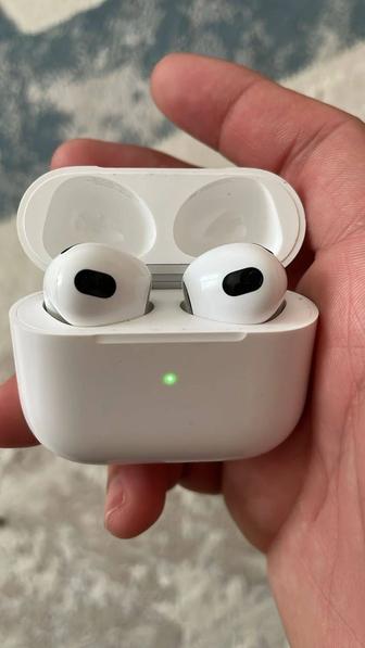 AirPods 3