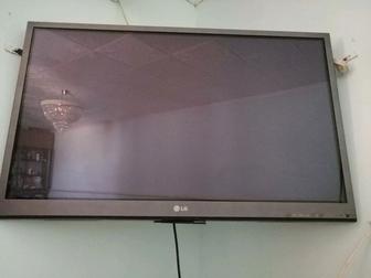 Телевизор 3D марки LG