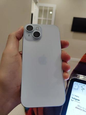 Продам айфон 15 128 gb