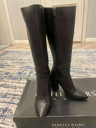 Продам новые сапоги 38 размер Perfect pairs, Турция