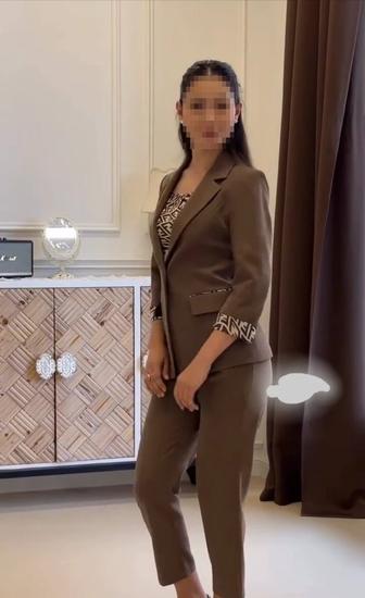 Продам костюм.Новый!