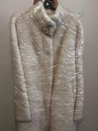 Женская шуба