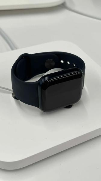 Apple Watch SE 2023