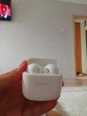 Продам наушник Huawei freebuds se 2