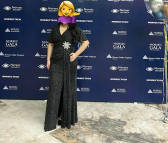 Платье вечернее