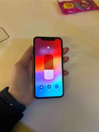 Продам Айфон XR 128gb 78%