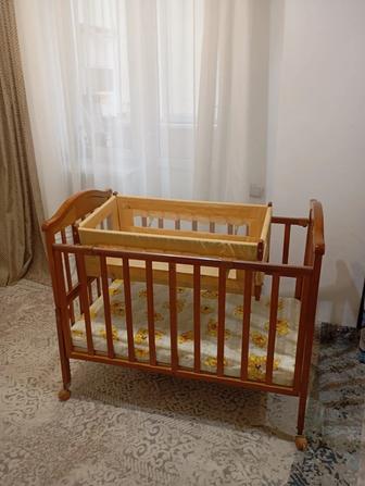 Детская кровать манеж