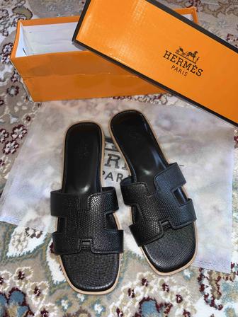 Шлепанцы HERMES