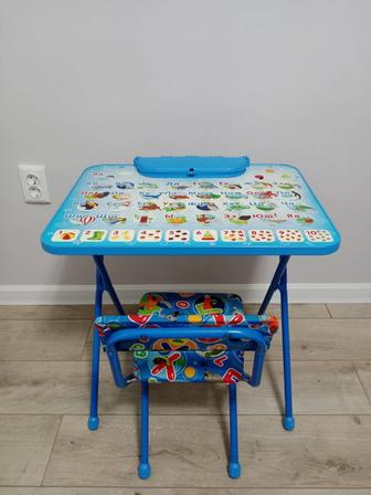 Детский стол