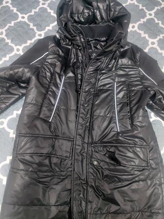 Продам куртку на мальчика
