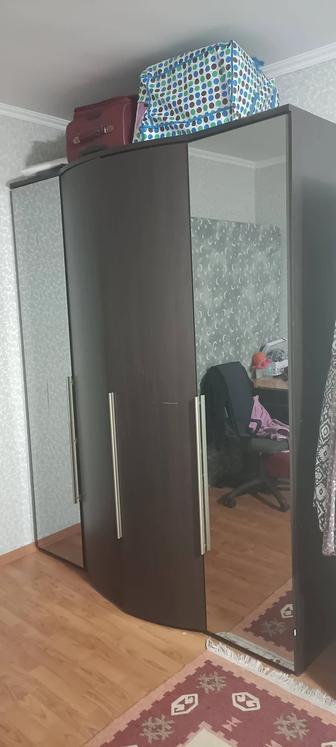 Шкаф для одежды