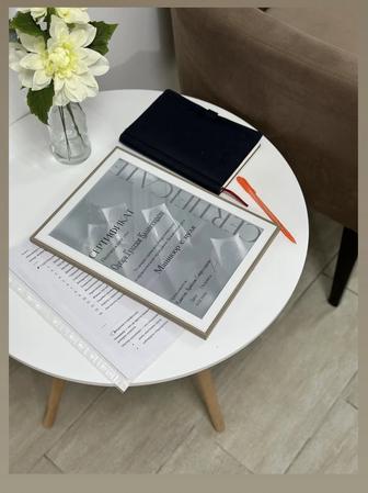 Маникюр/ педикюр