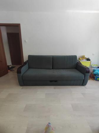 Продам раскладной диван