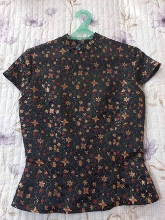 Продам кофточку