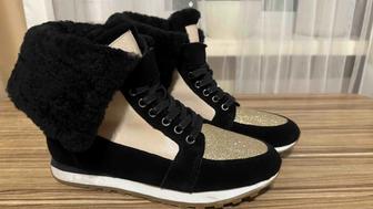 Кроссовки женские зимние