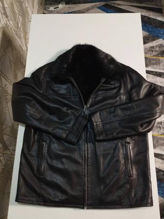 Мужская кожаная куртка