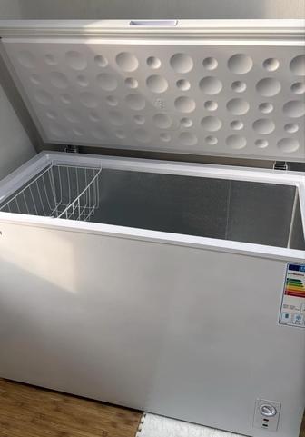 Продается морозильная камера