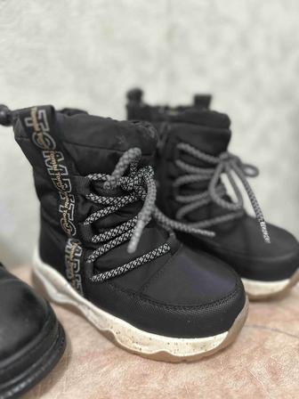 Сапожки новые 25р