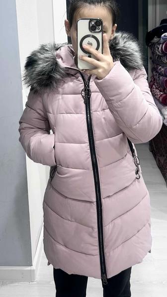 Зимняя куртка женская