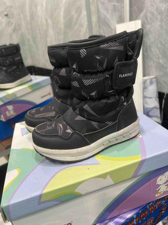 Зимние ботинки