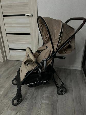 Продам летнюю коляску