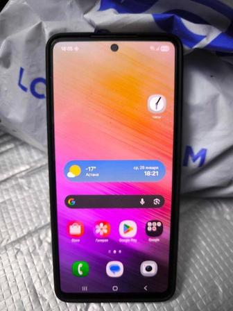 Samsung A73 5G в отличном состоянии