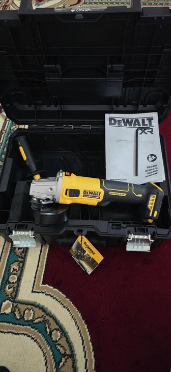 Аккумуляторная УШМ DeWALT DCG407 в кейсе TSTAK