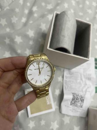 Часы Michael Kors