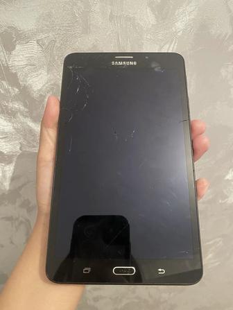 Продаю планшет рабочий Самсунг, прочитайте описание