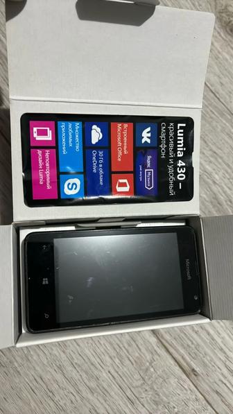 Смартфон Microsoft Lumia 430