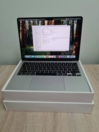 Macbook air 13 m2 8gb / 256gb