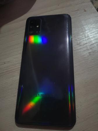 Продам телефон на запчасти samsung a51