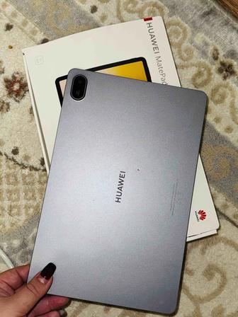 Продам почти новенький планшет