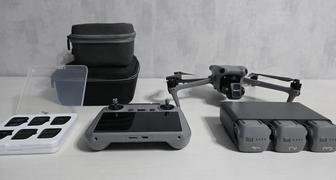 Дрон DJI Air 3 Fly More Combo (RC 2)