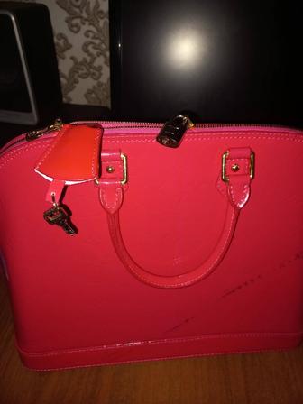 Сумка Louis Vuitton Alma оригинал