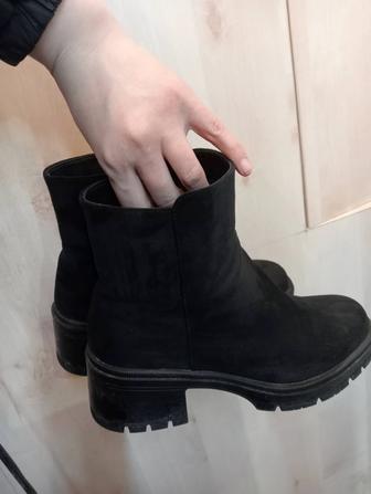 Продам ботинки модные и удобные
