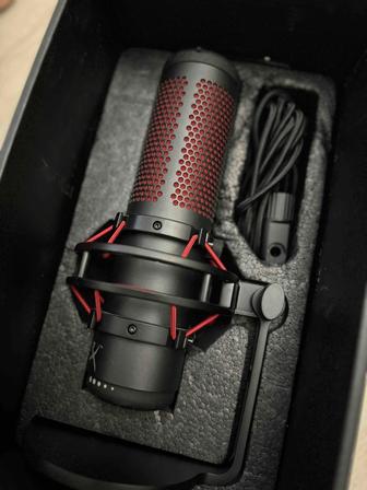 Продаю микрофон HyperX