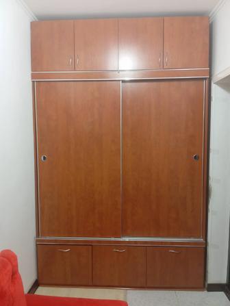 Продам шкаф купе