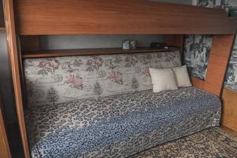 Продам двухэтажную кровать