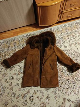 Продам дубленку женскую