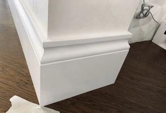 Установка напольных плинтусов