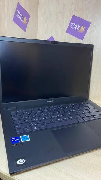 Новый ноутбук Asus ExpertBook