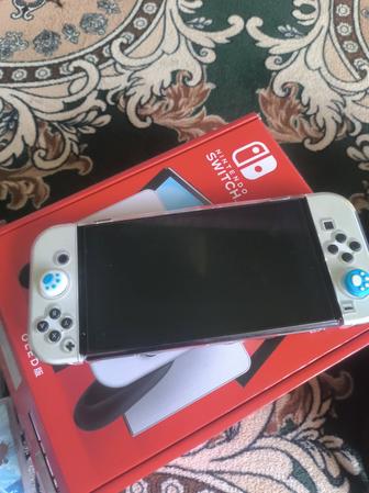 Продам игровую приставку