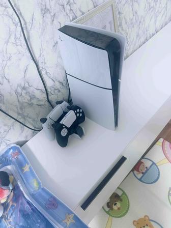 Игровая приставка Sony Playstation 5