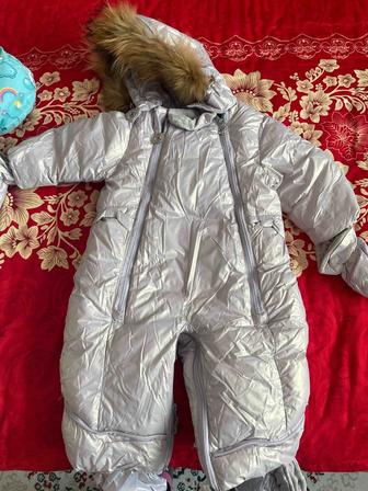 Продам детские комбинезоны!