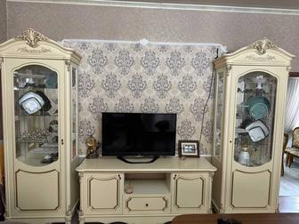 Гостиная ТВ стенка