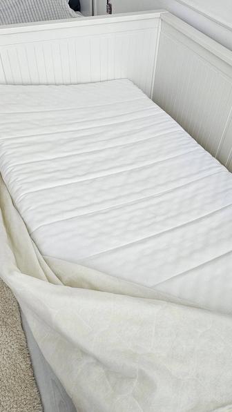 Кровать Икеа