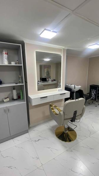 Сдам кресло парикмахера в аренду